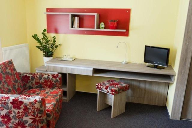 F - Team Hotel Liptovský Hrádok Zimmer foto